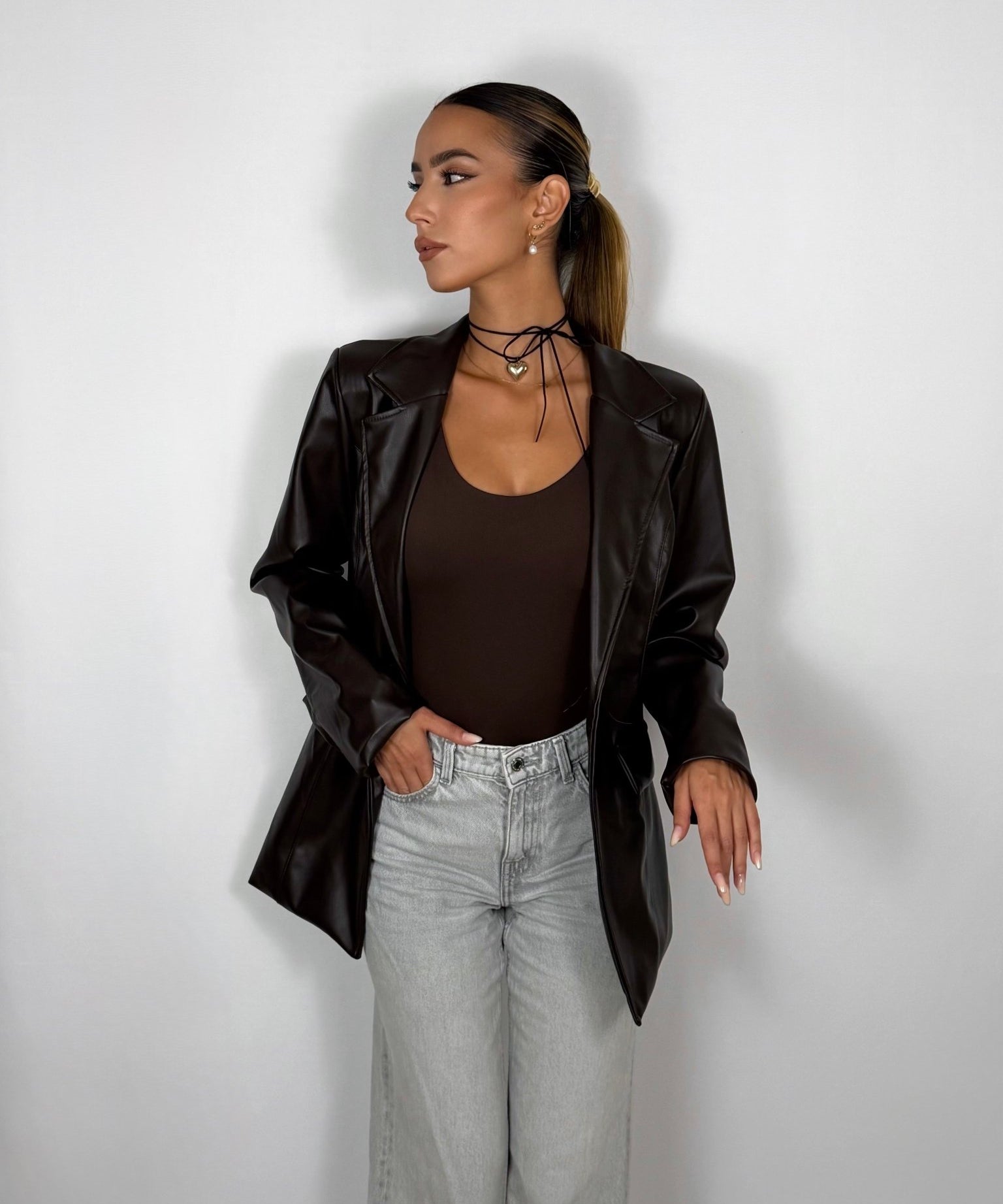 5372BD08-FE43-44AA-8659-80AB27A7EF66.jpg