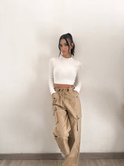 Pantaloni cargo con lacci